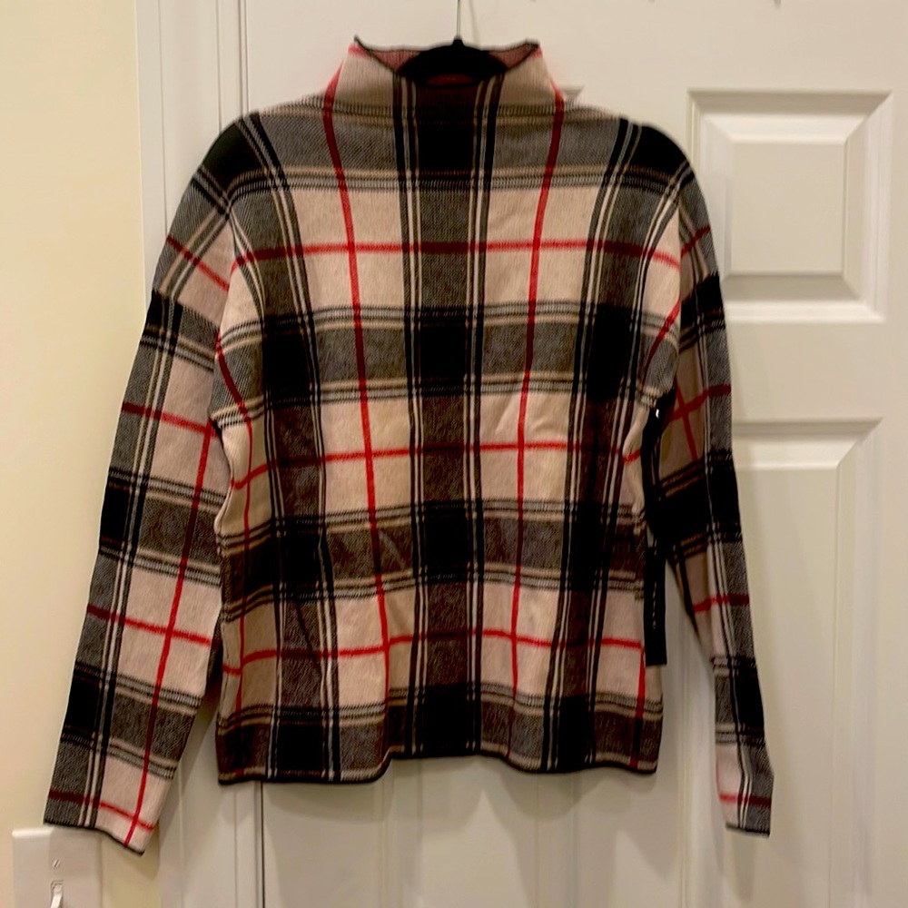 NWT Tahari women’s sweater size XL